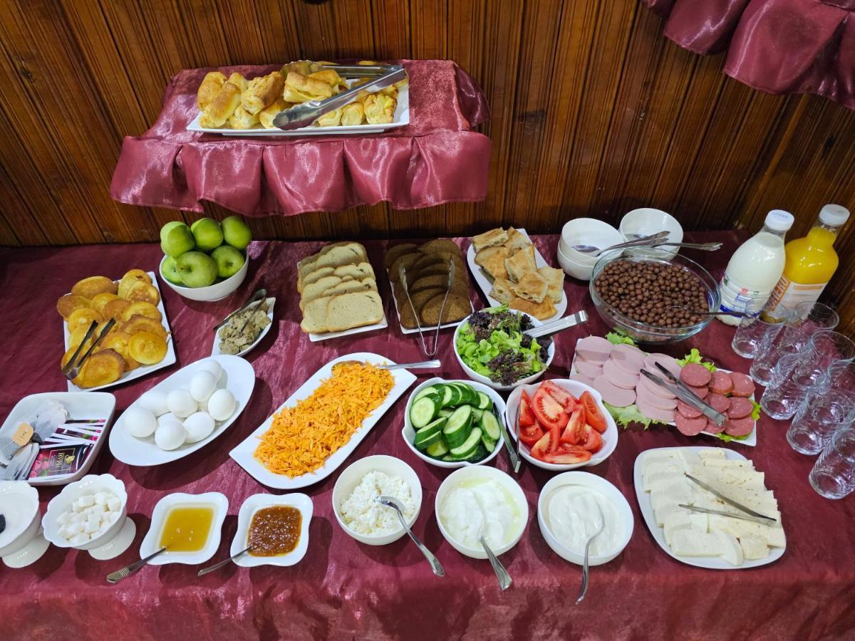 טביליסי Danisimo Hotel מראה חיצוני תמונה