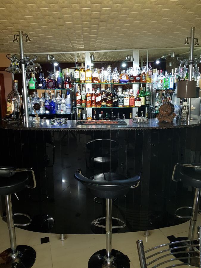 טביליסי Danisimo Hotel מראה חיצוני תמונה