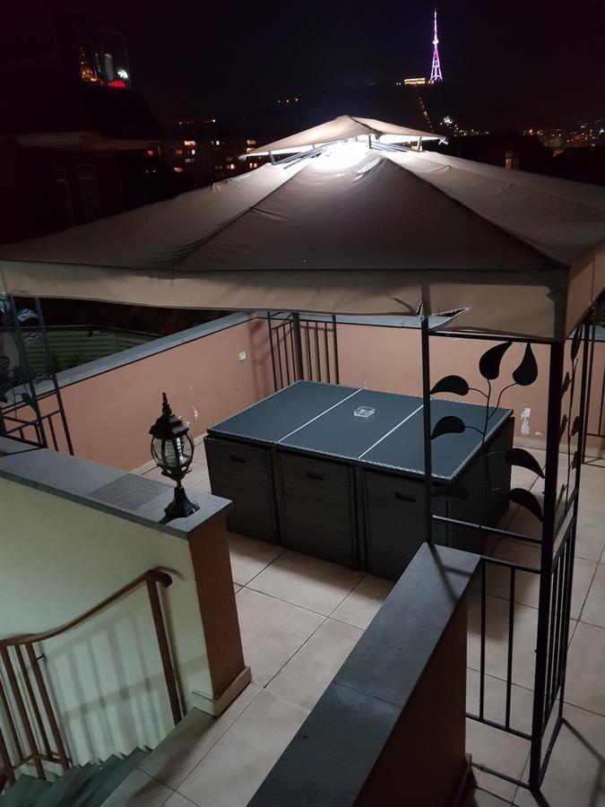 טביליסי Danisimo Hotel מראה חיצוני תמונה