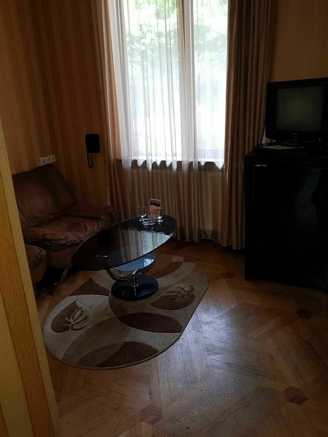 טביליסי Danisimo Hotel מראה חיצוני תמונה